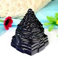 Shree Yantra in Blue Sun Stone - 136 gms