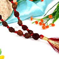 2 Mukhi Moon Kantha in thread