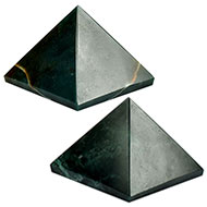 Pyramid in Natural Bloodstone - Set of 2 - II