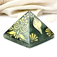 Natural Labradorite Pyramid For Fortune