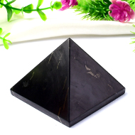 Pyramid in Shungite - 97 gms