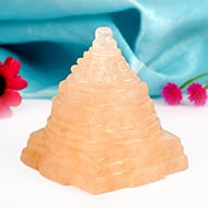 Yellow Jade Shree Yantra - 70 gms