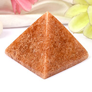 Pyramid in Natural Red Jade