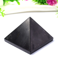 Pyramid in Shungite - 91 gms