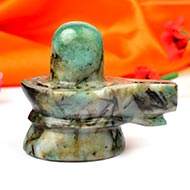 Emerald Shivlinga - 520 carats