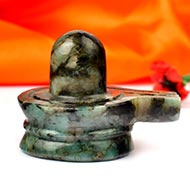 Emerald Shivlinga - 259.75 carats