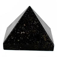 Pyramid in Black Tourmaline - 102 gms