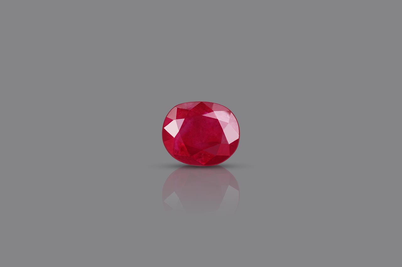 Natural old Burma Ruby - 0.86 carats