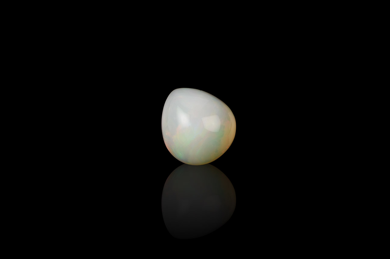 Opal - 15.87 carats