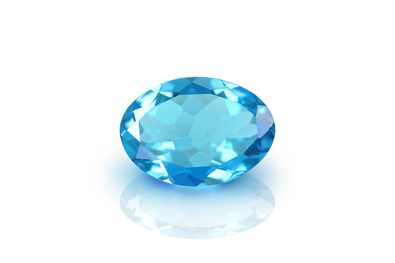 Blue Topaz - 5 to 6 carats - Oval