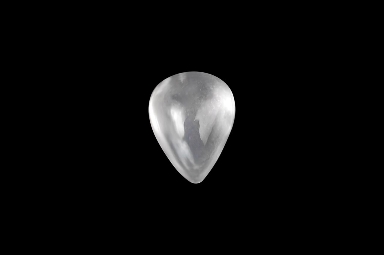 Ceylonese Moon Stone - 3 carats