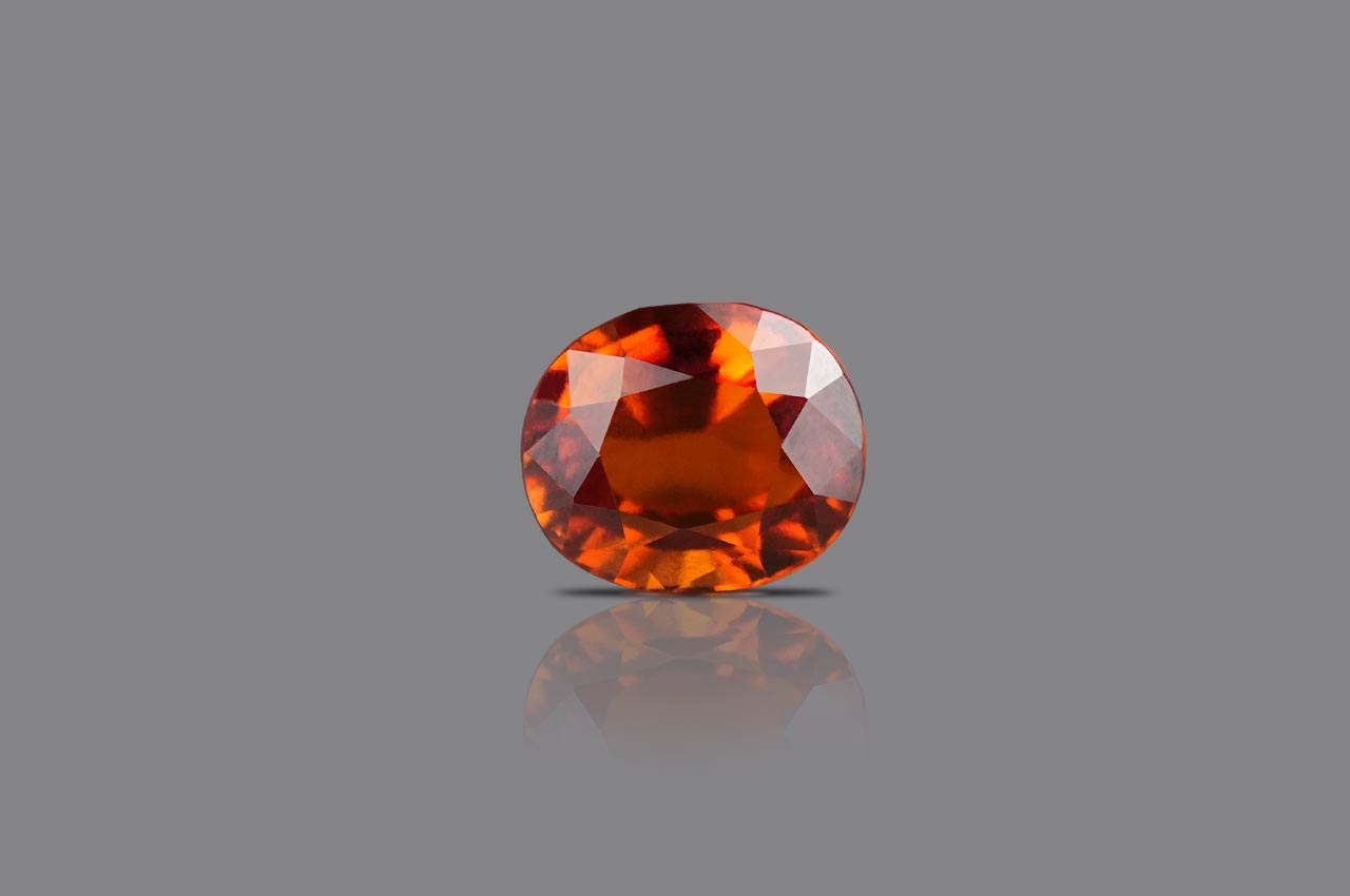Hessonite Garnet - Ceylone Gomed - 4.05 Carats
