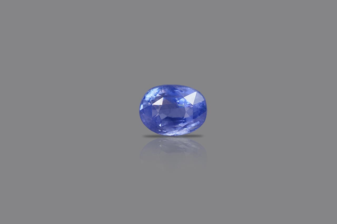 Blue sapphire - 4.470 carats