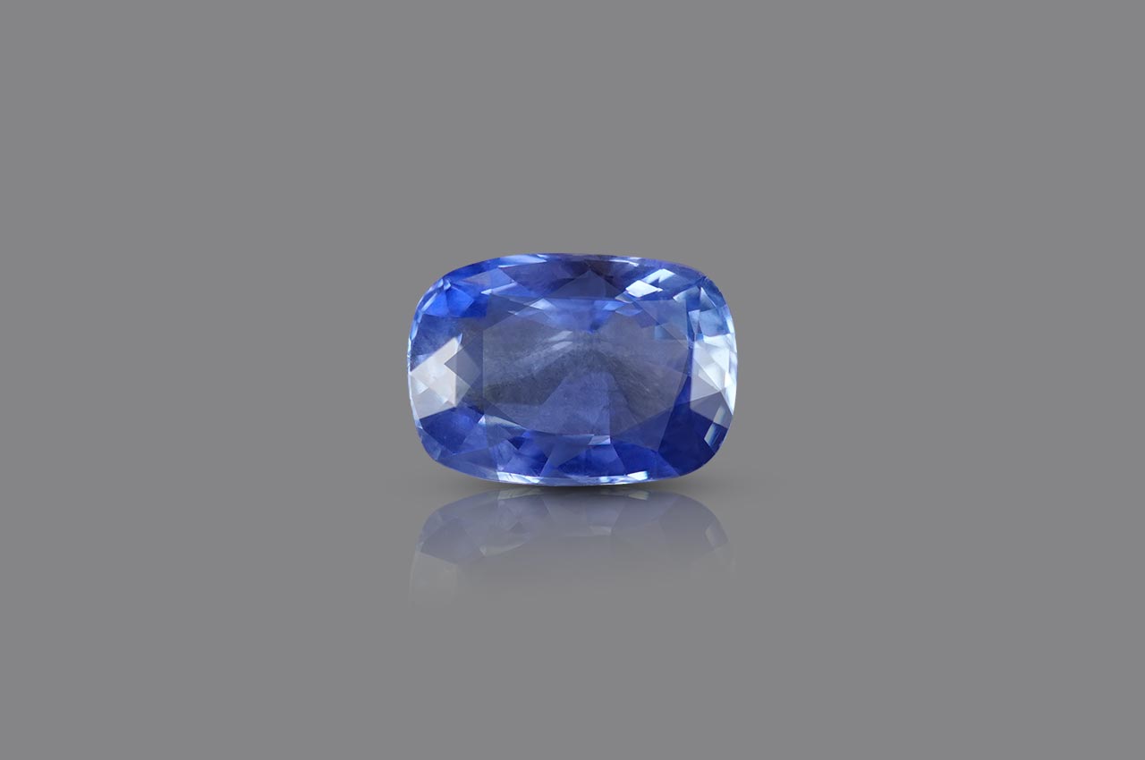 Blue sapphire - 5.150 carats