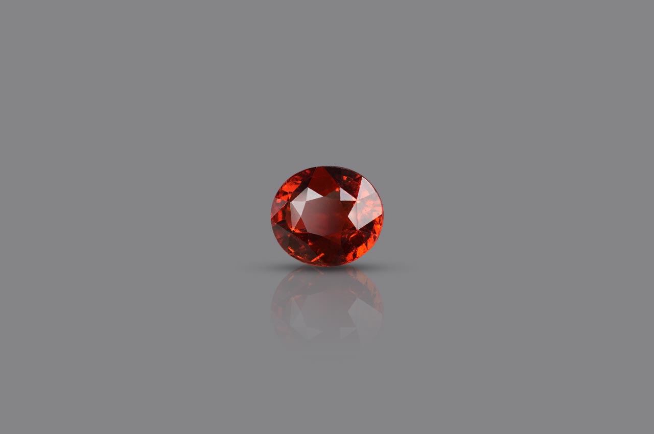 Hessonite Garnet - Gomed - 4.75 Carats