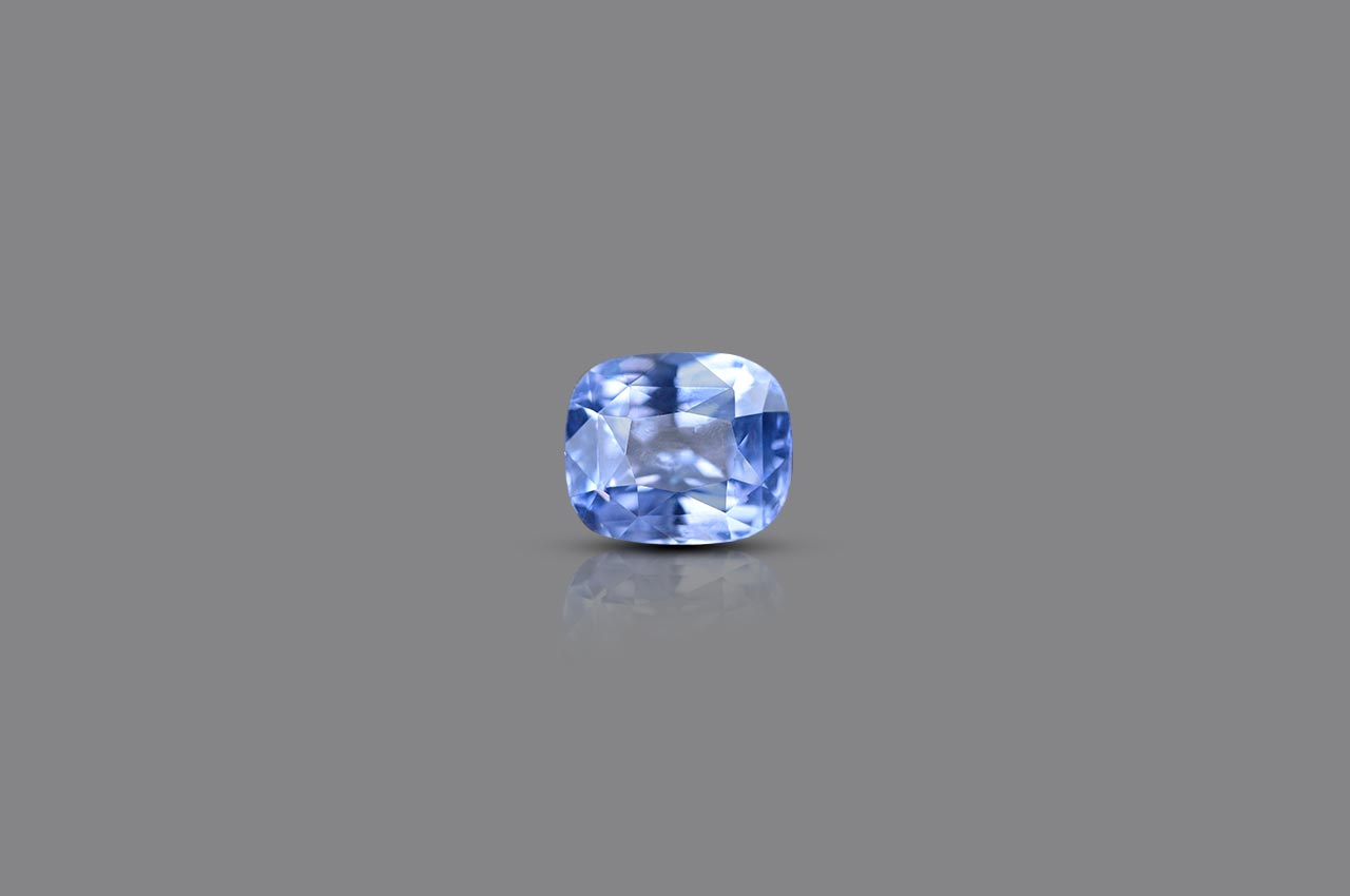 Blue Sapphire - 5.37 carat