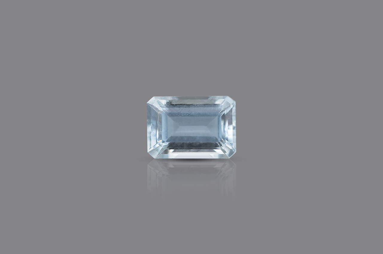 Aquamarine -6.77 carats