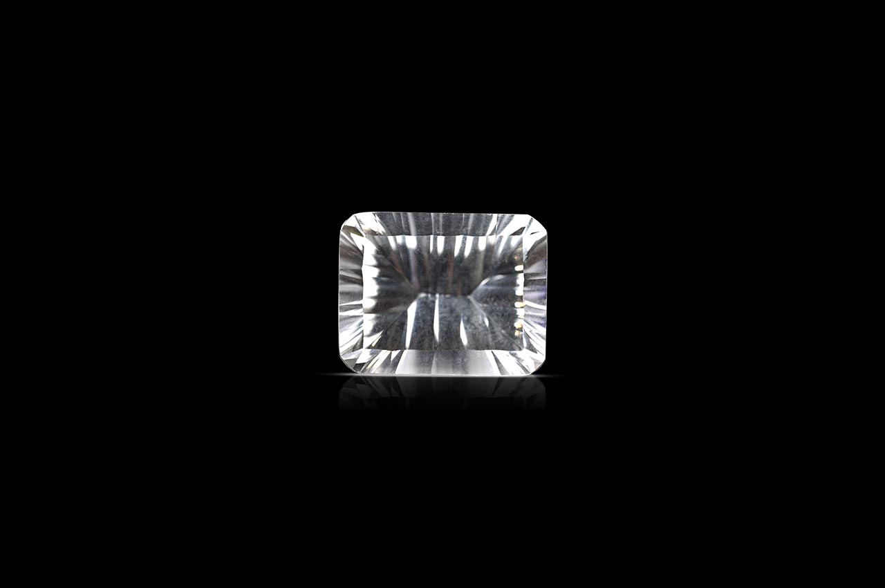 Crystal Superfine Cutting - 10.35 carats
