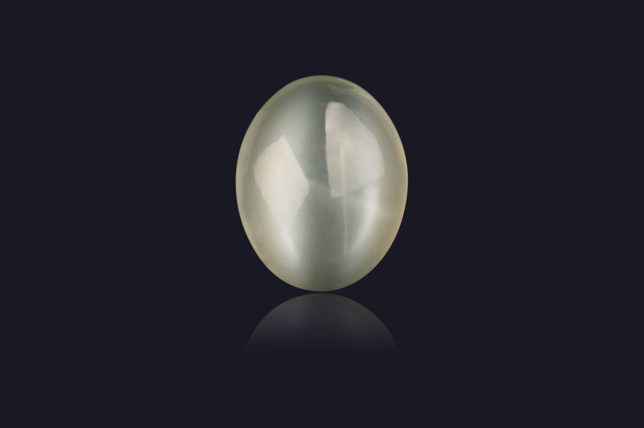 Ceylonese Moon Stone - 9.70 carats