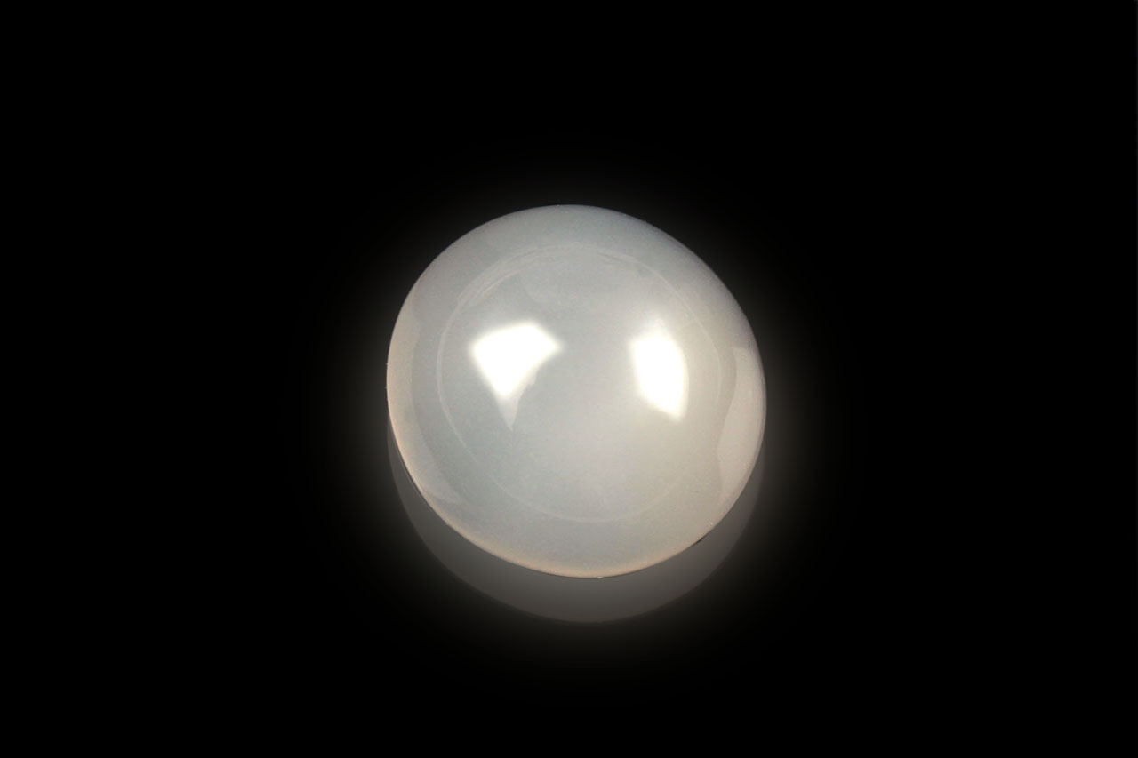 Moon Stone - 5.75 carats