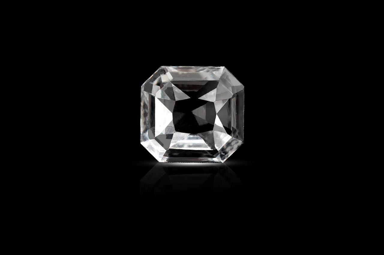 White Sapphire - 2.65 carats