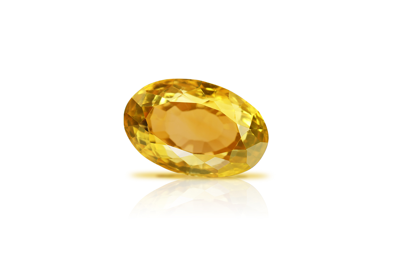 Yellow Citrine - 28.15 carats - Oval