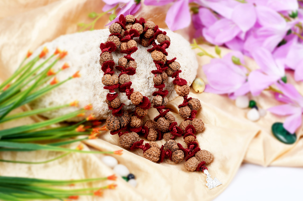 Gauri Shankar Kantha - Java - 7 mukhi- 21 mukhi