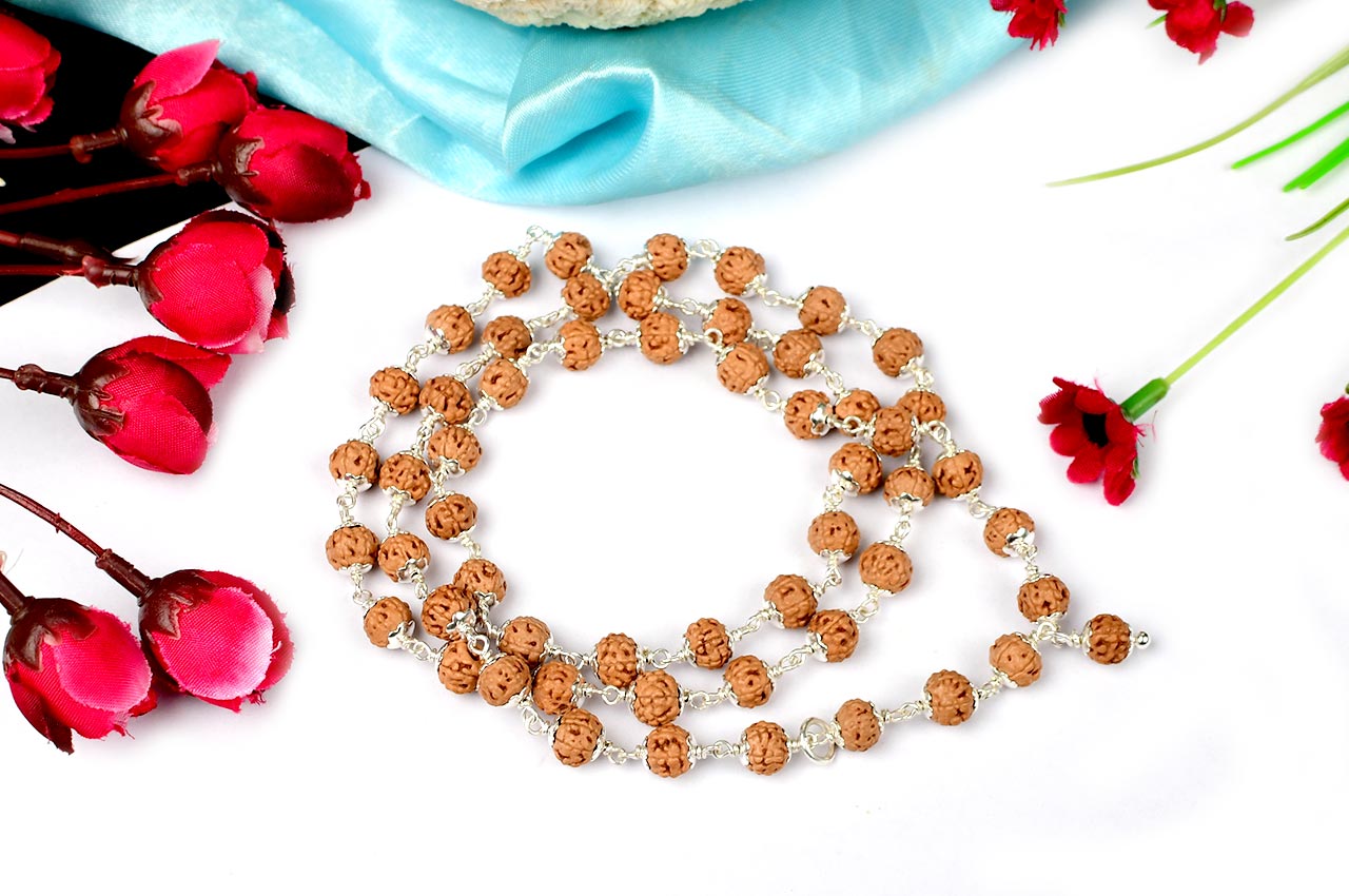 6 Mukhi Semi Chikna Silver Caps Mala