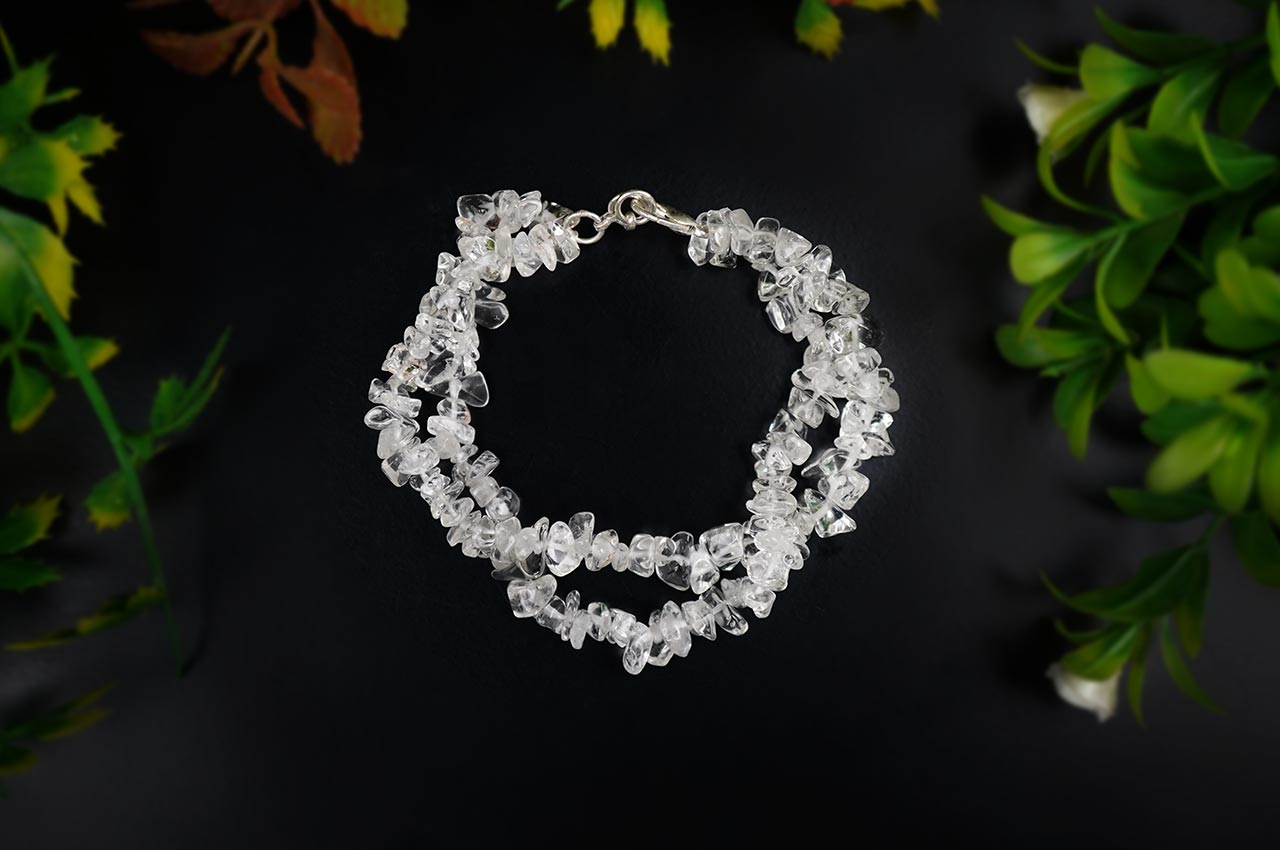 Uncut Sphatik Double Turn Bracelet