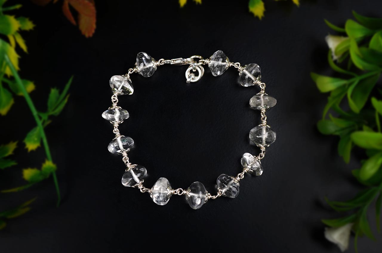 Button Shape Sphatik Bracelet With Silver Caps & Hook