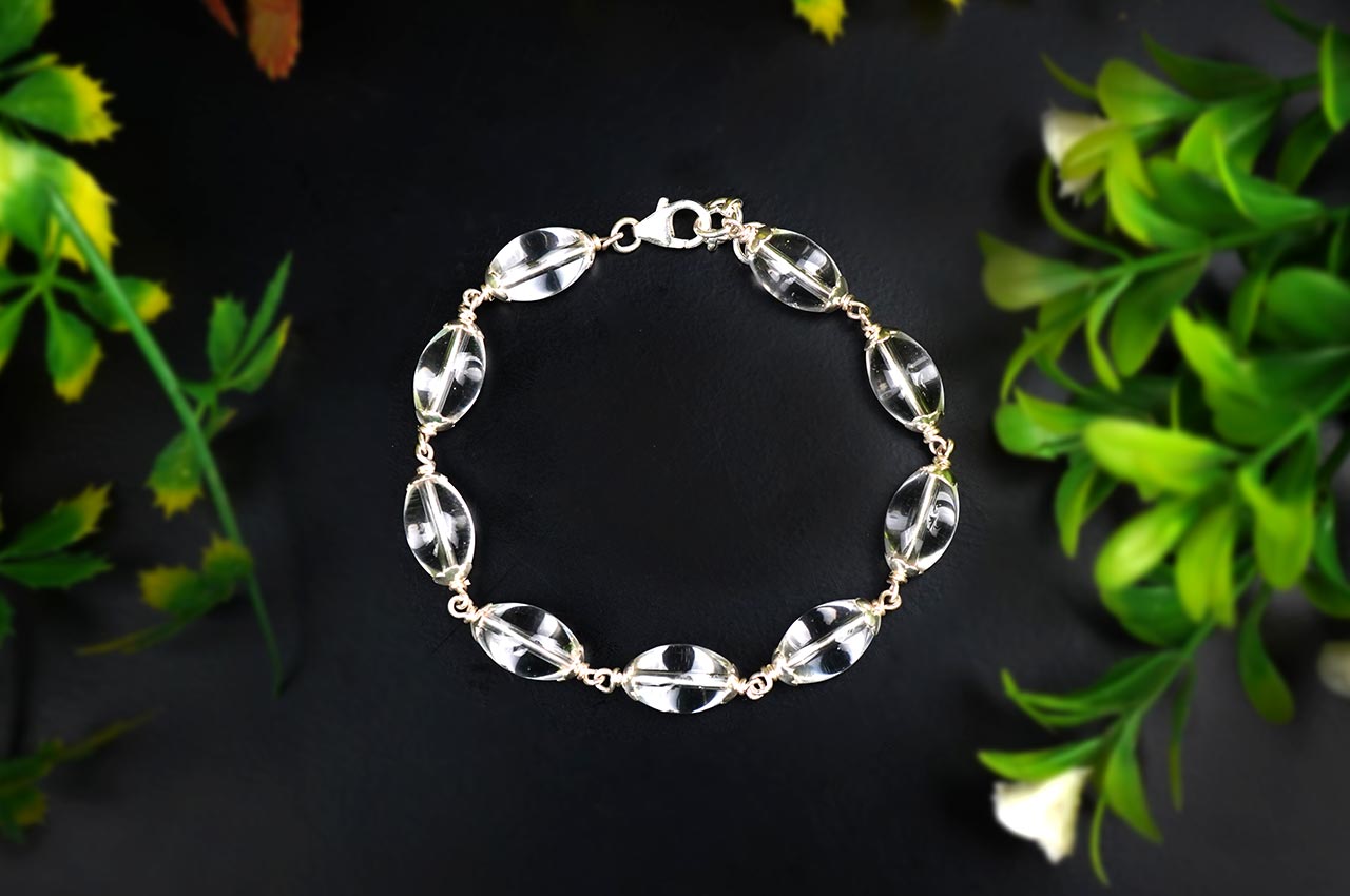 Lingam Shaped Sphatik Bracelet With Silver Caps & Hook