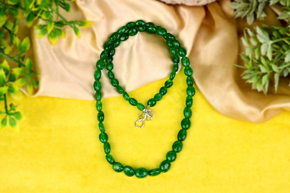 Emerald oval beads mala