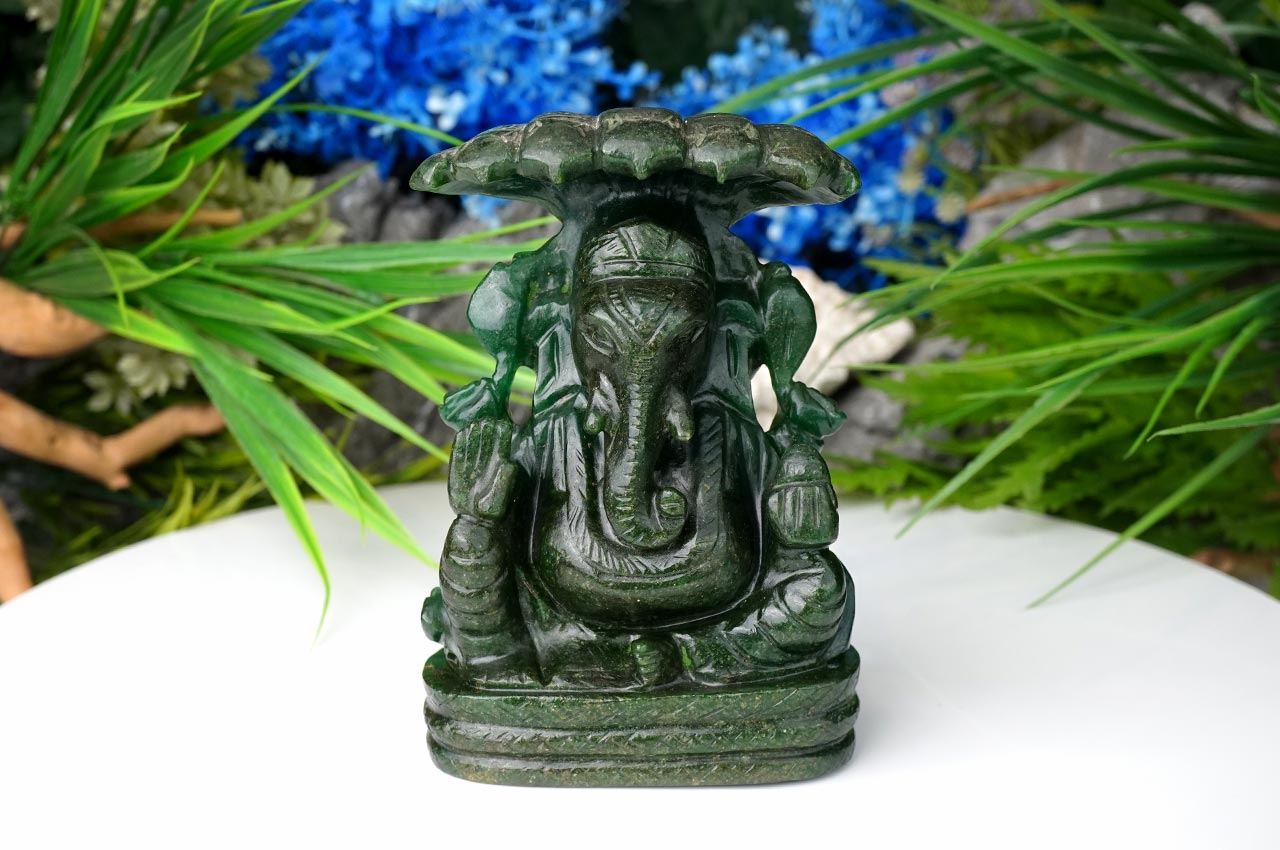 Kunda Ganesh in Green Jade - 887 gms-1
