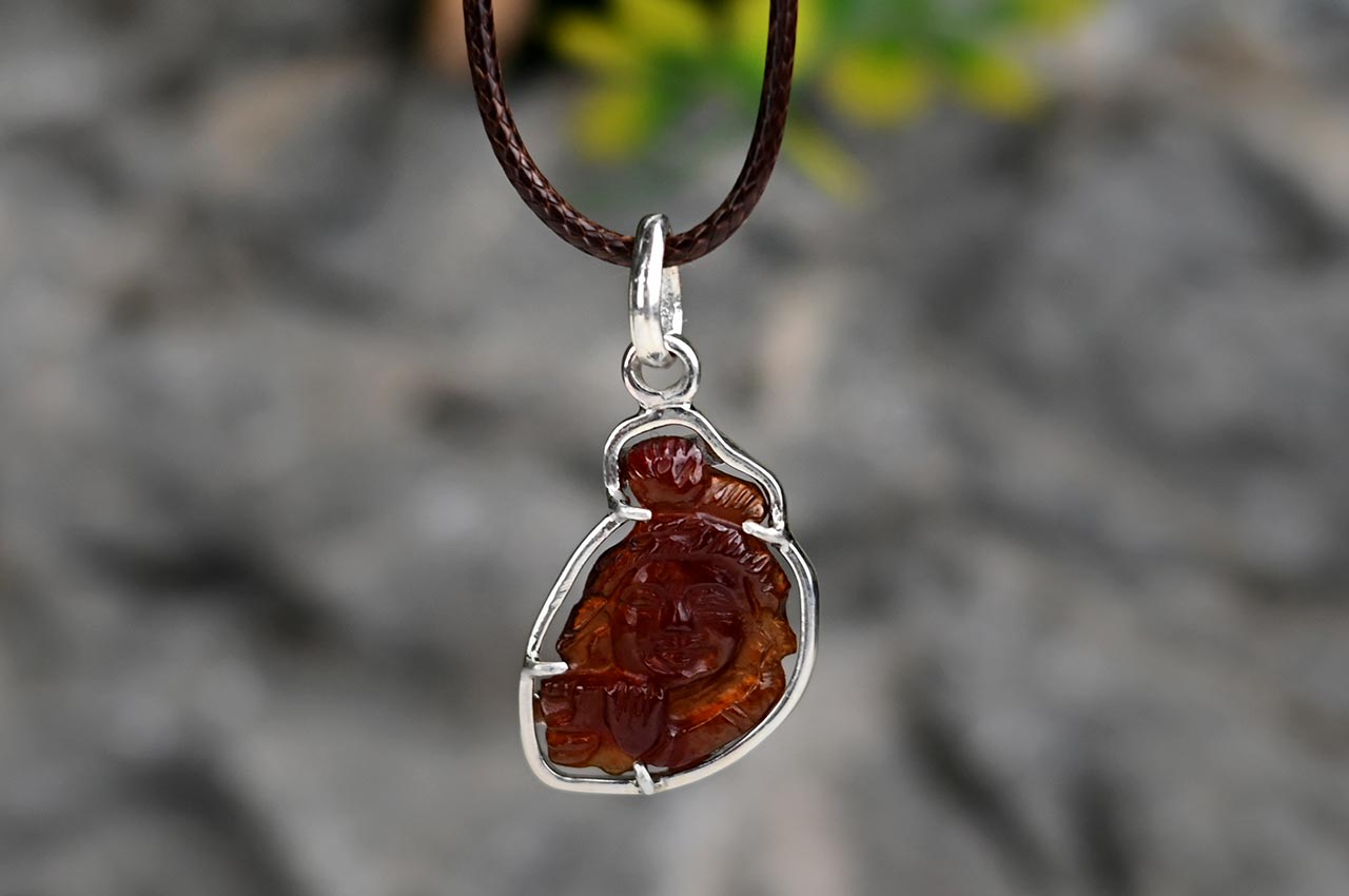 Gomed Krishna - 13 carats