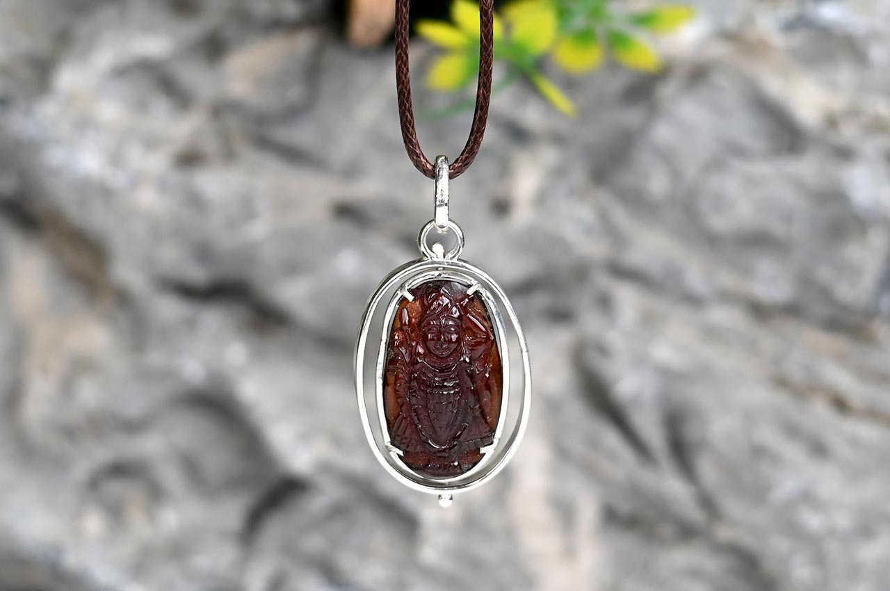 Shrinath ji idol In Gomedh 37.40 carat