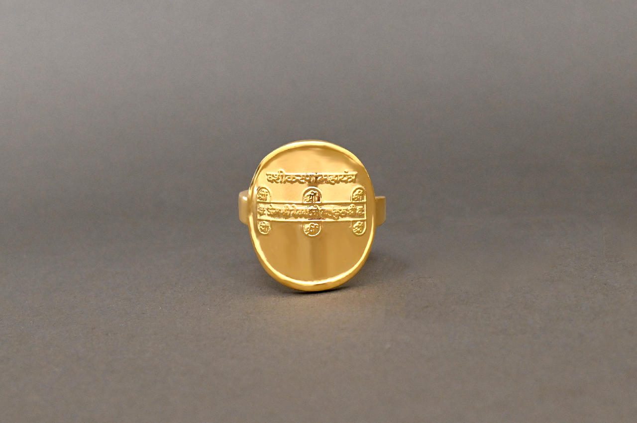 Vashikaran Yantra Ring in Pure Gold (22K)
