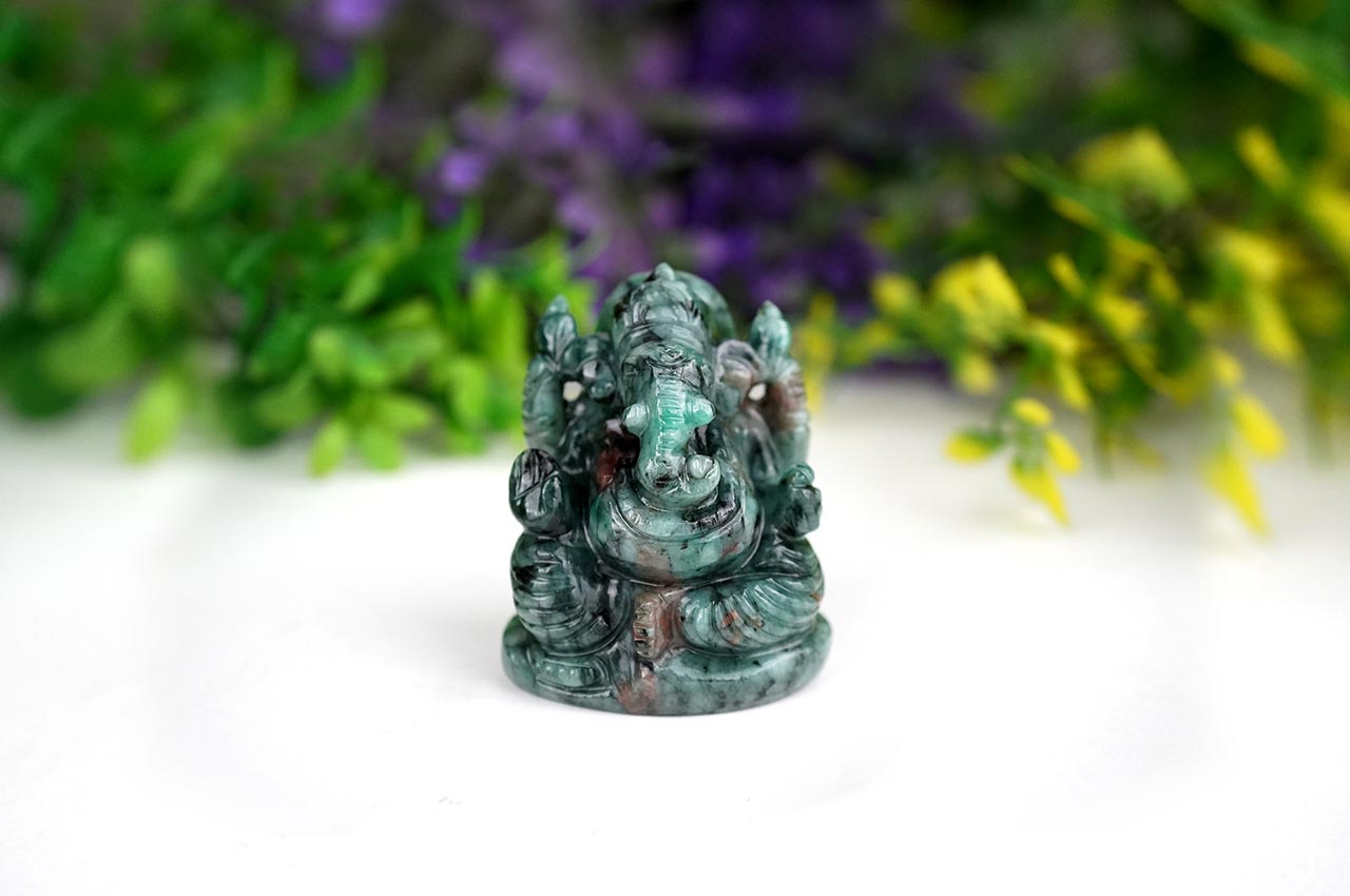 Emerald Ganesha - 449.60 carats