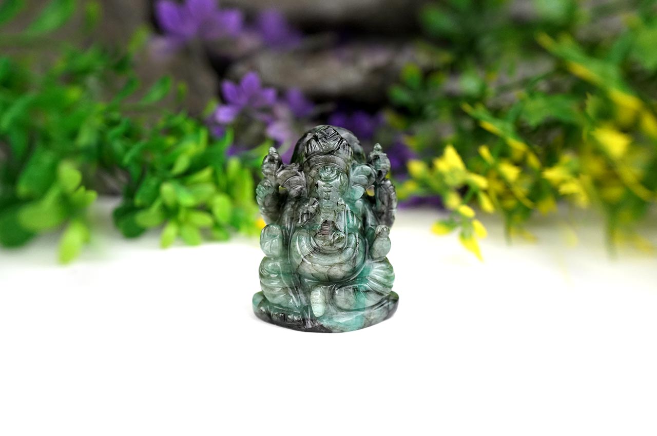 Emerald Ganesha - 520.15 carats
