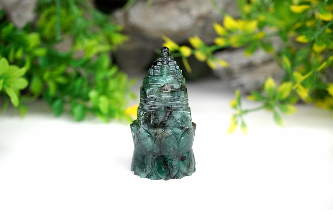 Emerald Shree Yantra on Lotus - 388.25 carat