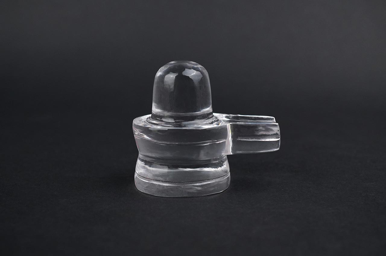 Sphatik Shivlingam - 138 gms