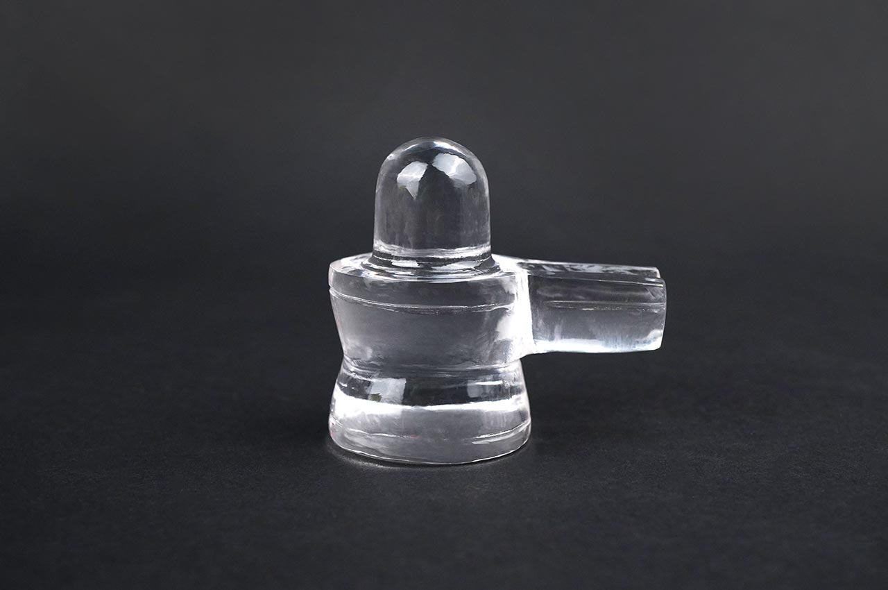 Sphatik Shivlingam - 134 gms