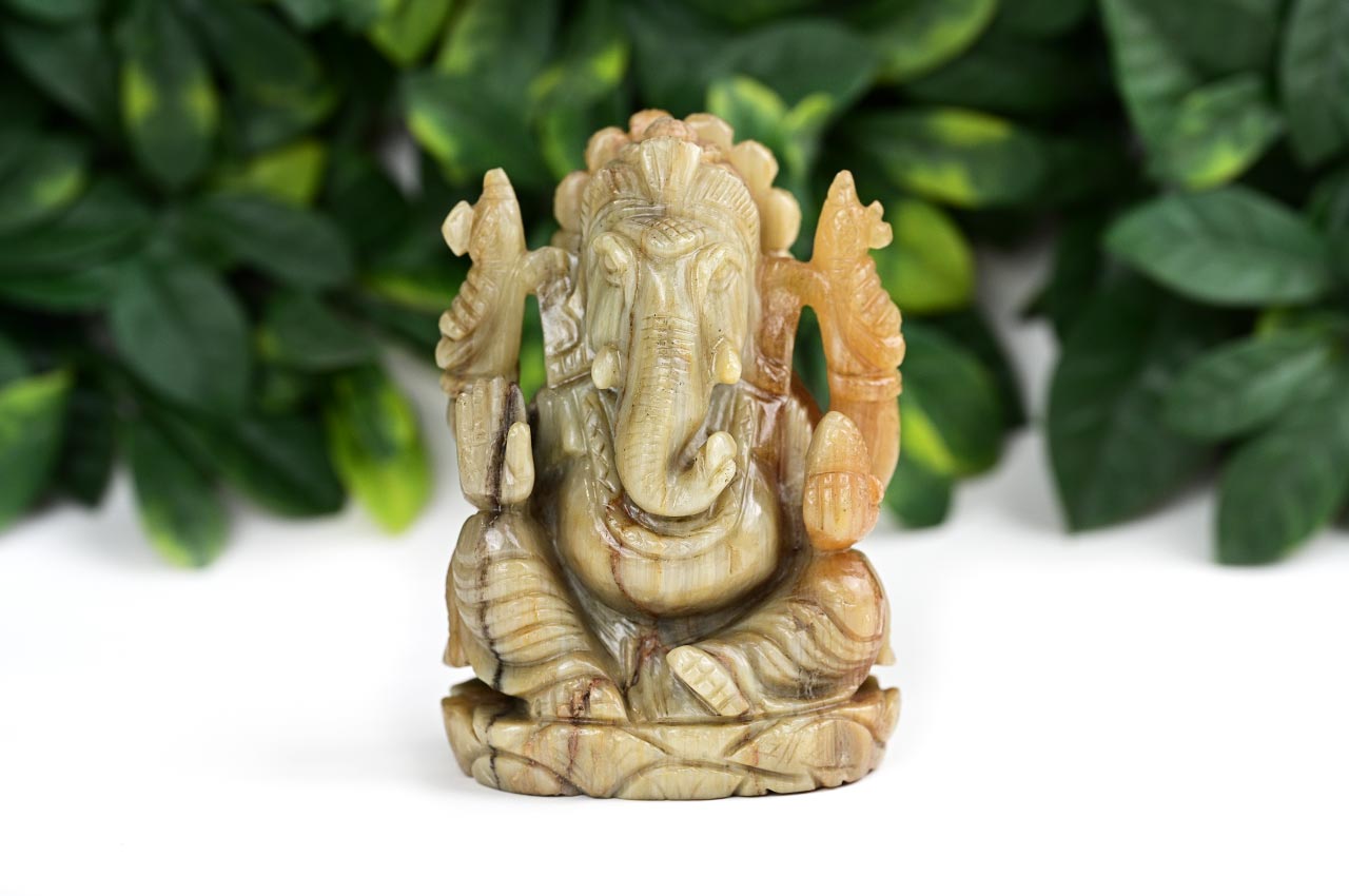 Ganesha Idol in Cat's Eye gemstone