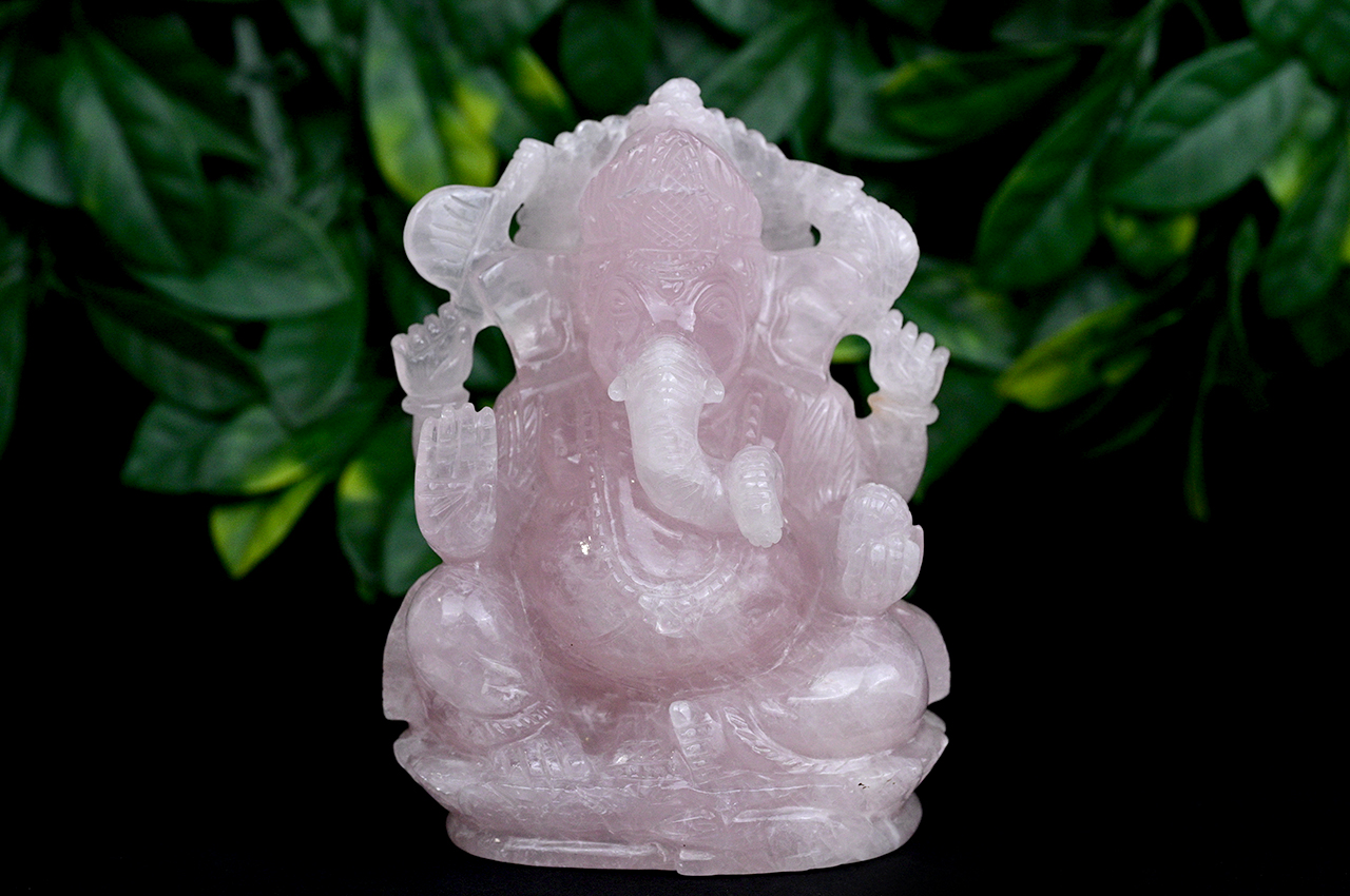 Rose Quartz Ganesha - 1.473 kgs