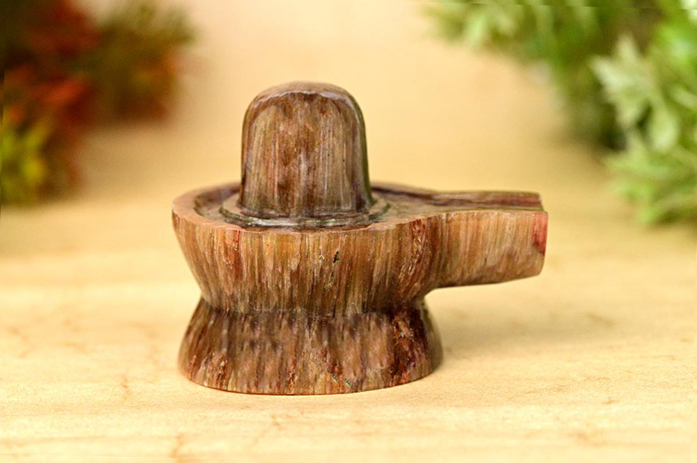 Cats Eye Shivling - 205 gms