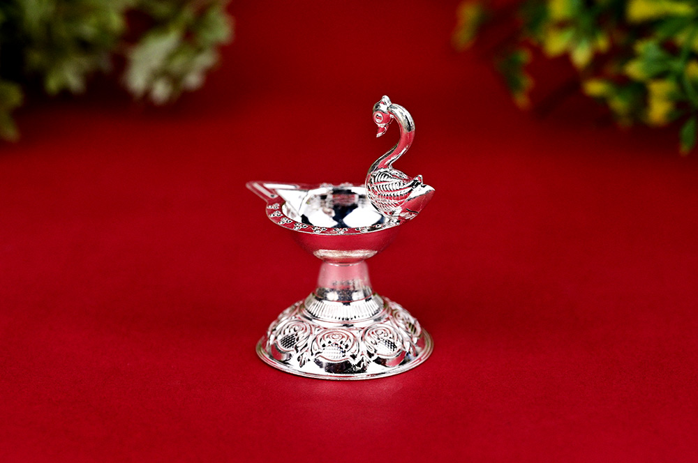 Swan Diya Oil Lamp Deepak (925 Sterling Silver)