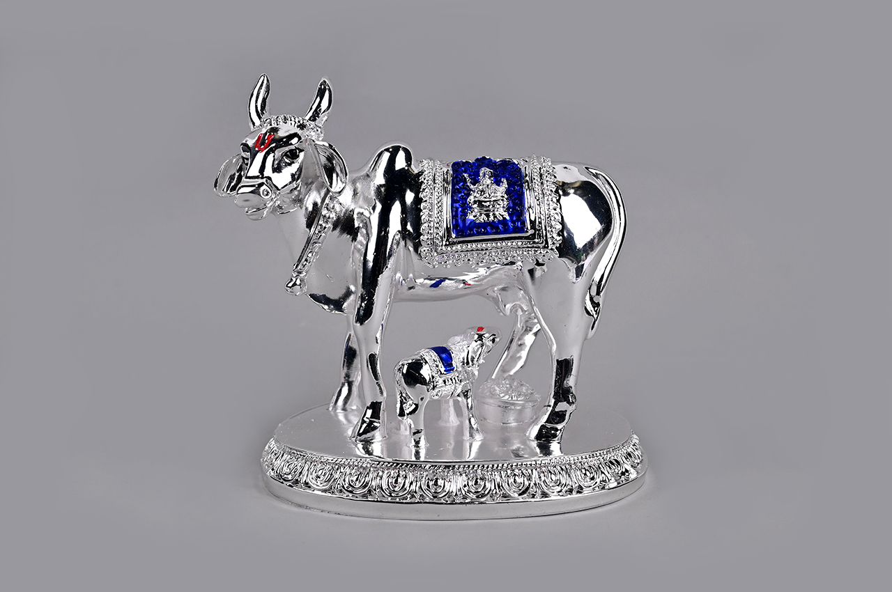 Cow with calf in silver coating - III