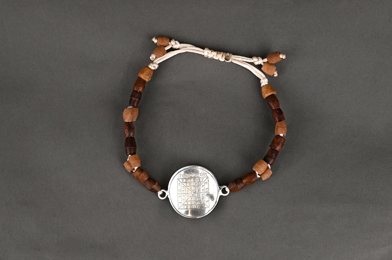 Santan Gopal Yantra Silver Bracelet With Wooden Beads
