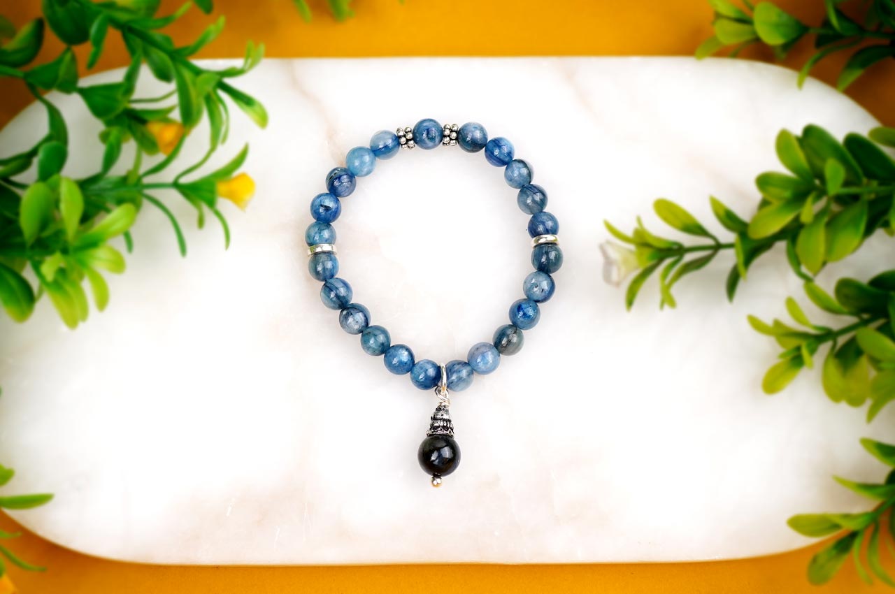 Kyanite Elastic Bracelet With Silver Trinklet - I