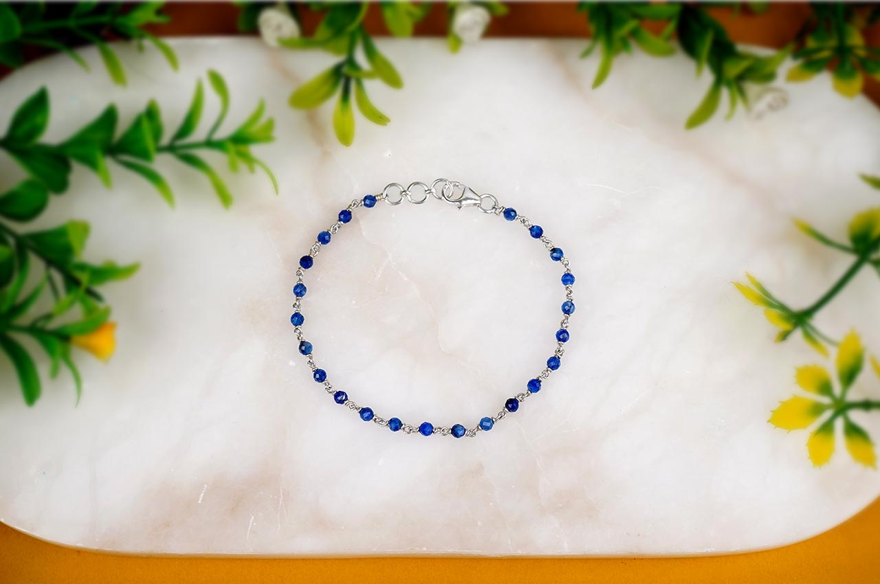 Kyanite Faceted Bracelet With Silver Knots