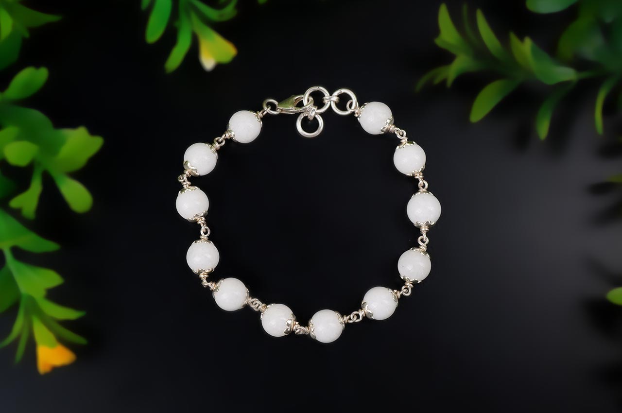 White Agate Silver Flower Caps Bracelet
